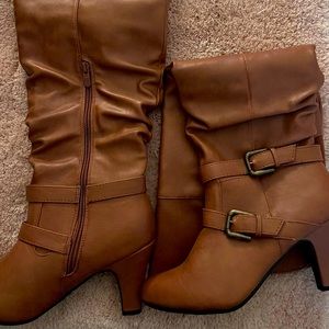 Brand new high boots caramel color
